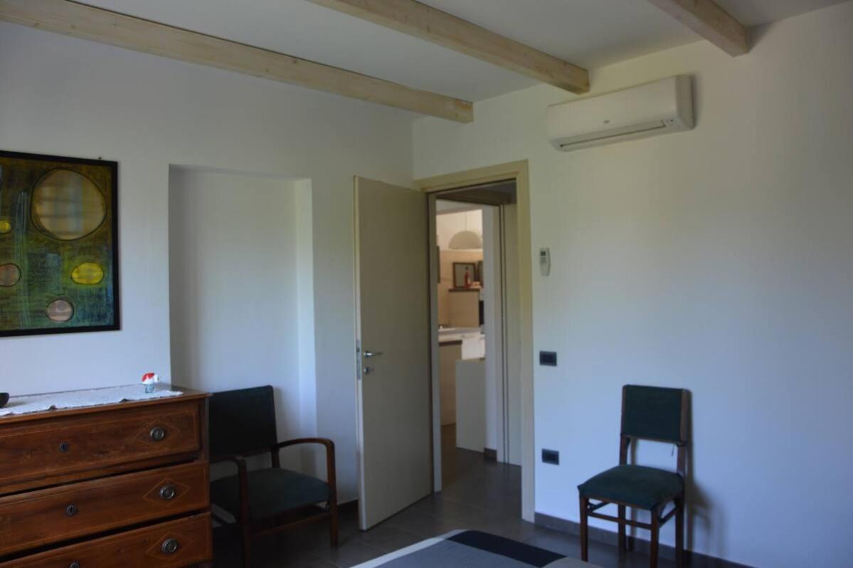 Casa Vacanze Rocco Àrbatax Buitenkant foto
